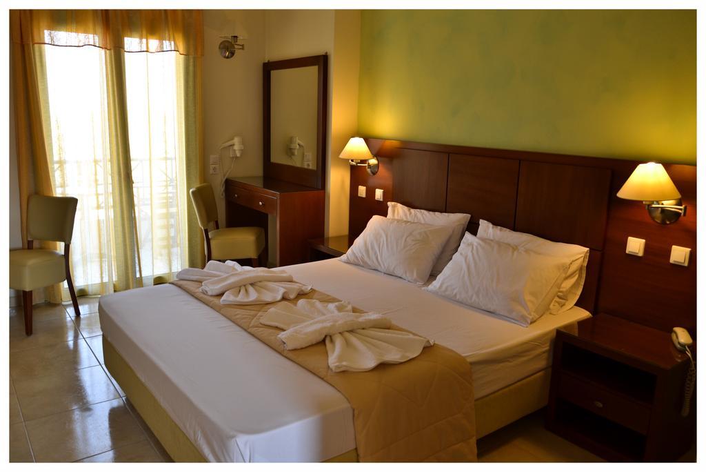 Alex (Adults Only) Hotel Karpathos Town  Exterior photo